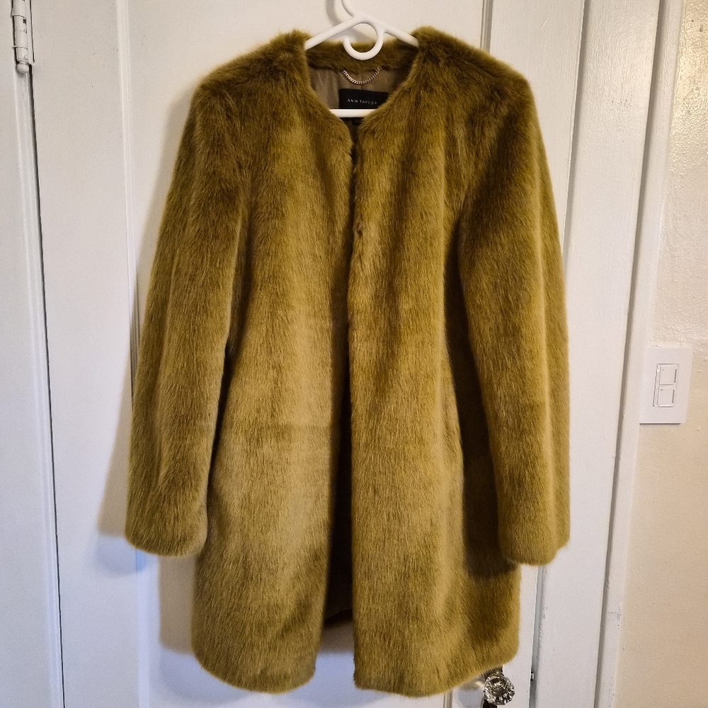 Ann Taylor Brown Teddy Jacket Sz L
